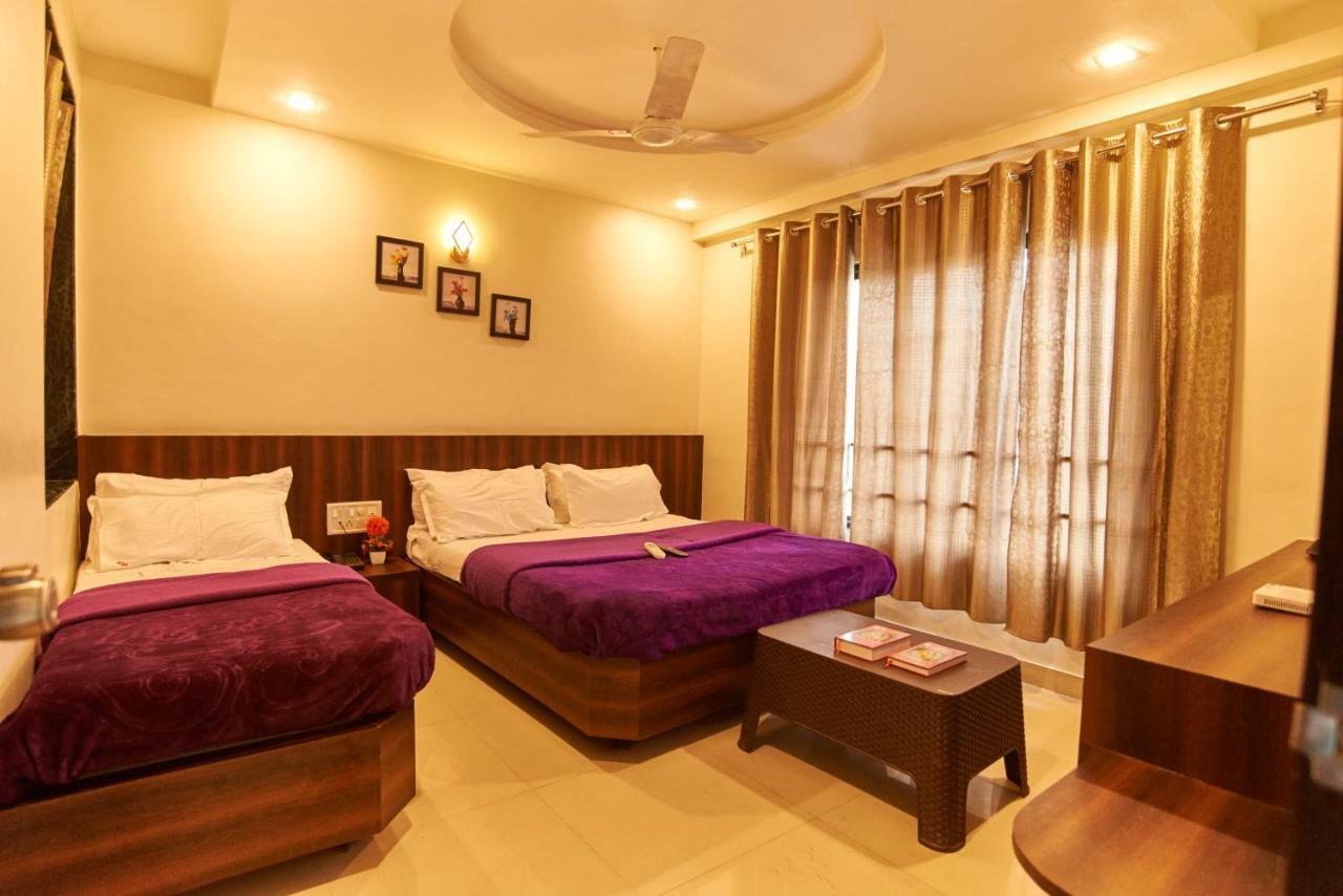Hotel Disha Palace Ширди Экстерьер фото