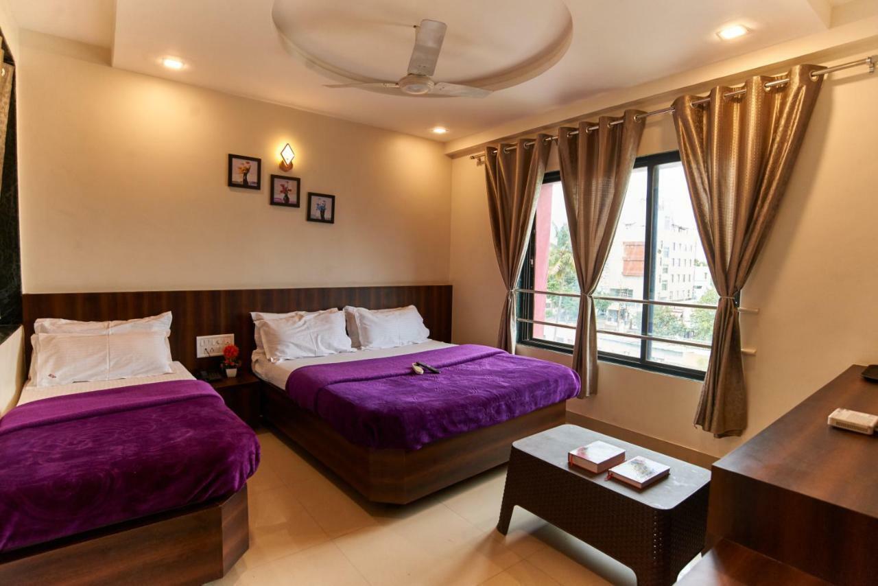 Hotel Disha Palace Ширди Экстерьер фото