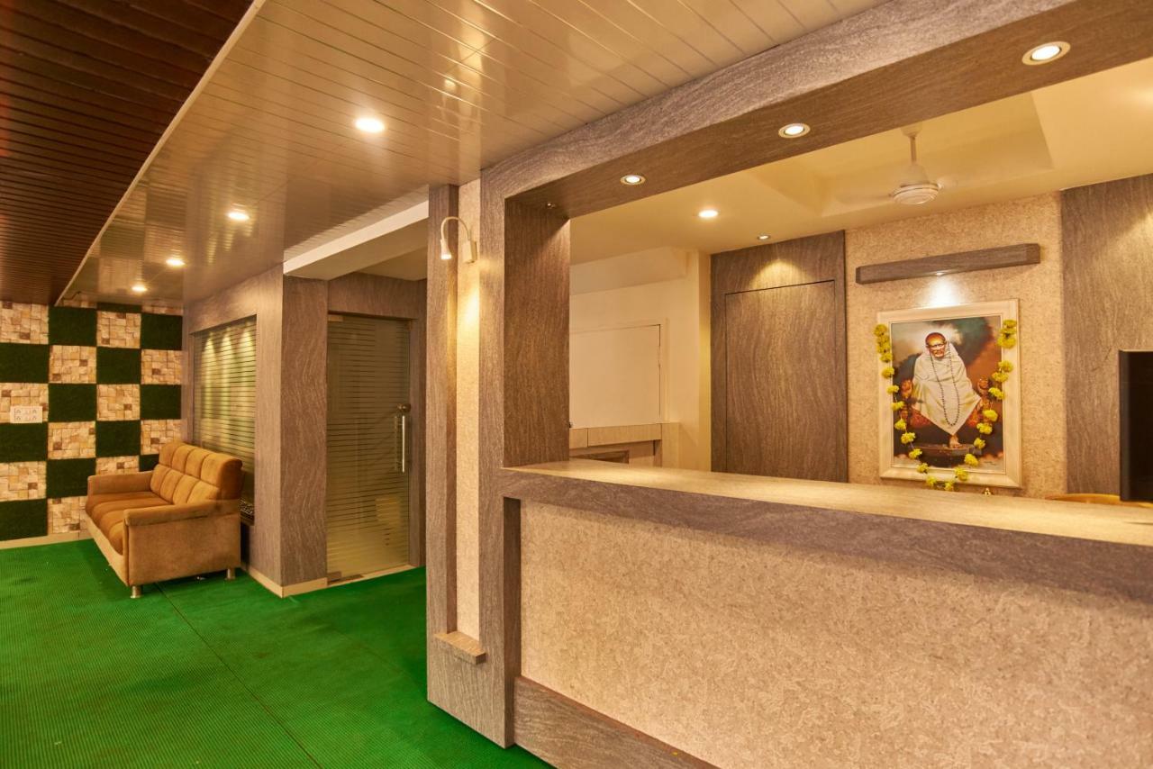 Hotel Disha Palace Ширди Экстерьер фото